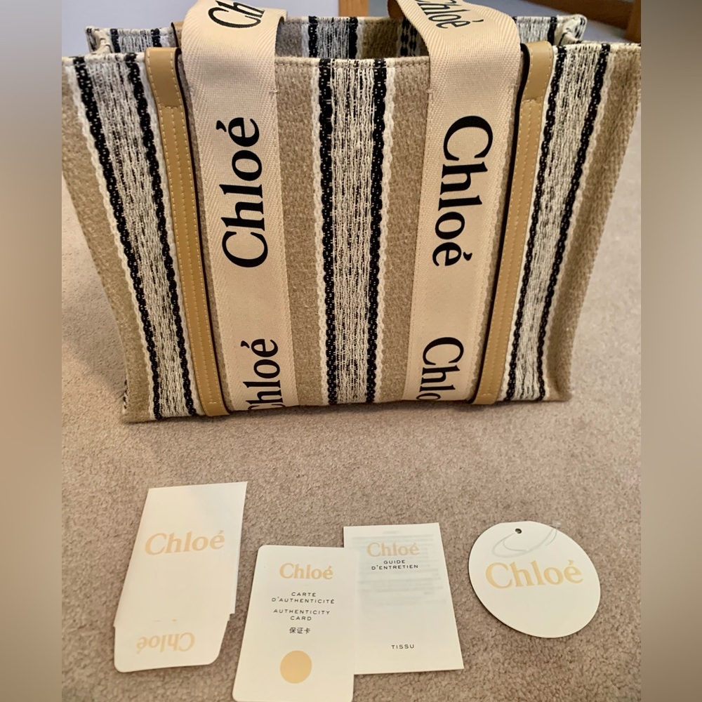 Medium Chloe woven tote